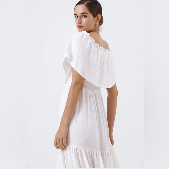 Elegant White Off-Shoulder Maxi Dress - Picture 2 of 10